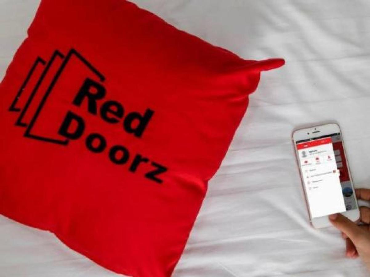 Reddoorz Plus @ Mahendradatta Denpasar Ngoại thất bức ảnh